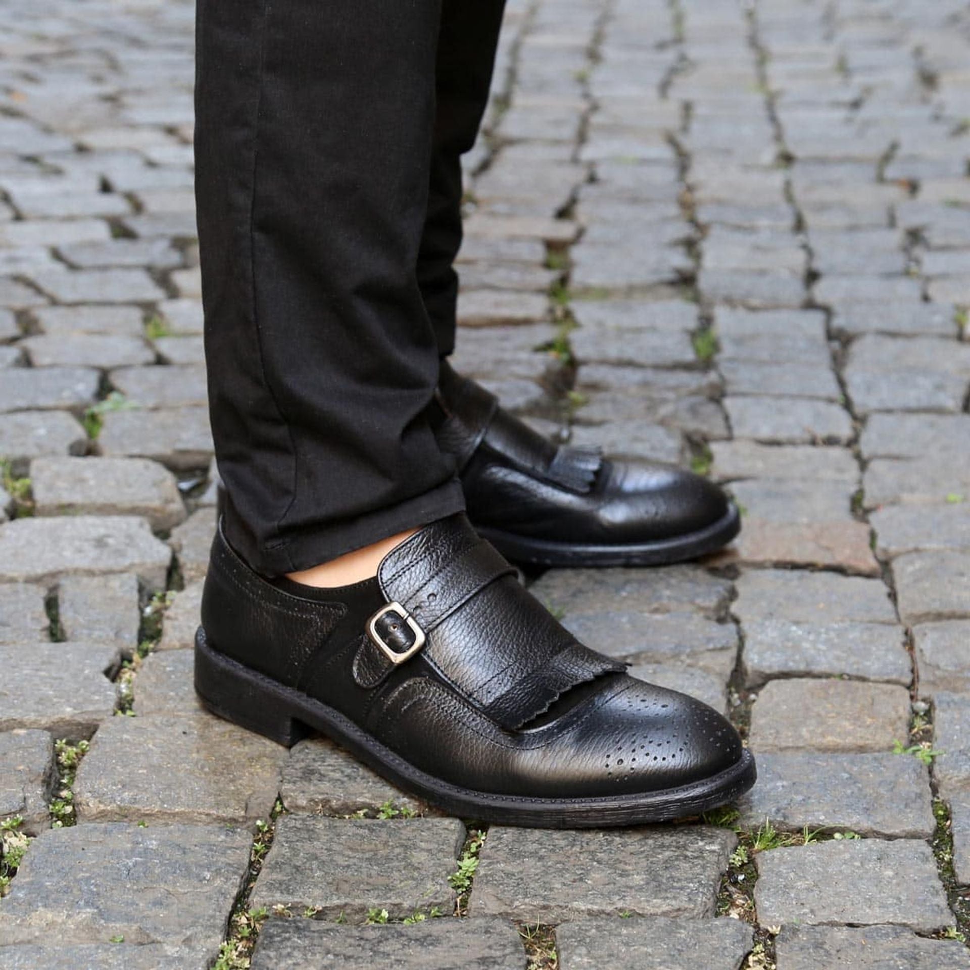 scarpe-eleganti-uomo-713xet-1.jpg
