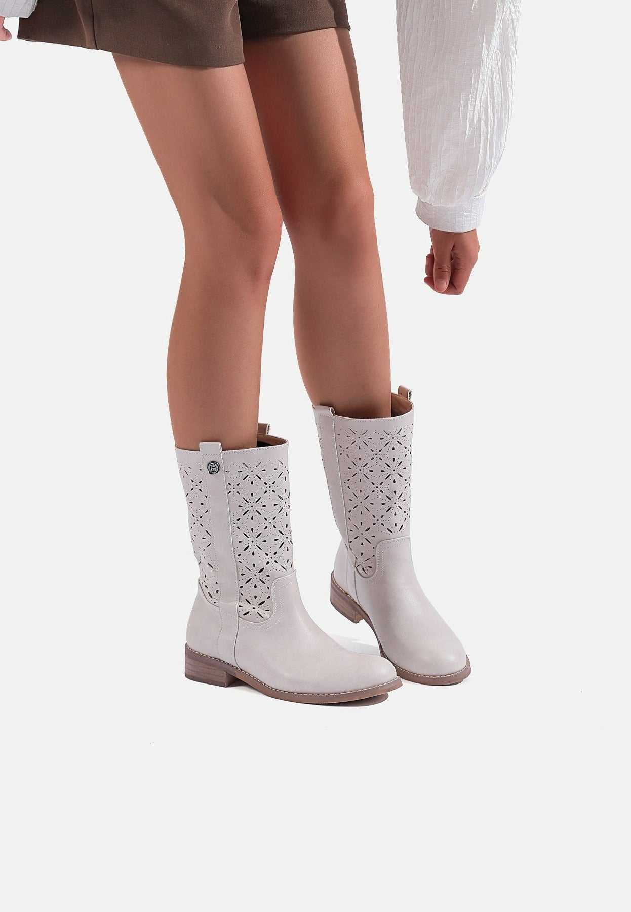stivali-estivi-donna-708hgt-1.jpg